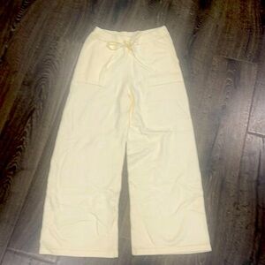 Slip on these new women’s wide leg sweater pants for ultimate comfort!!!